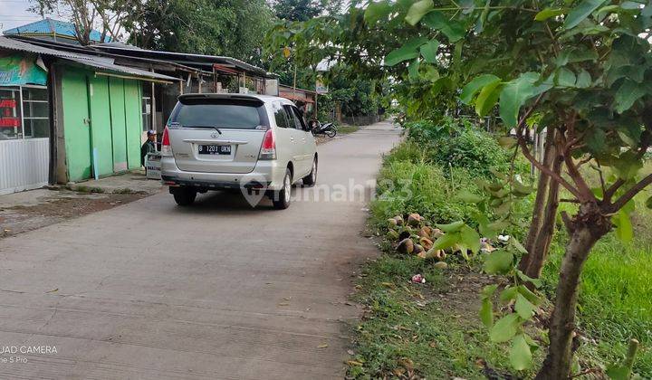 Tanah strategis di Cikampek Karawang Jawa Barat SHM 2