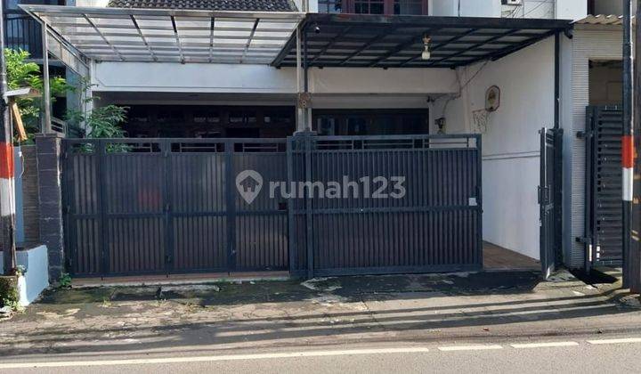 Rumah di Taman Malaka Pondok Kelapa 2 Lantai 1