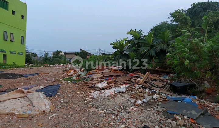 Land in Pondok Kelapa SHM 2100.0 m² Jakarta