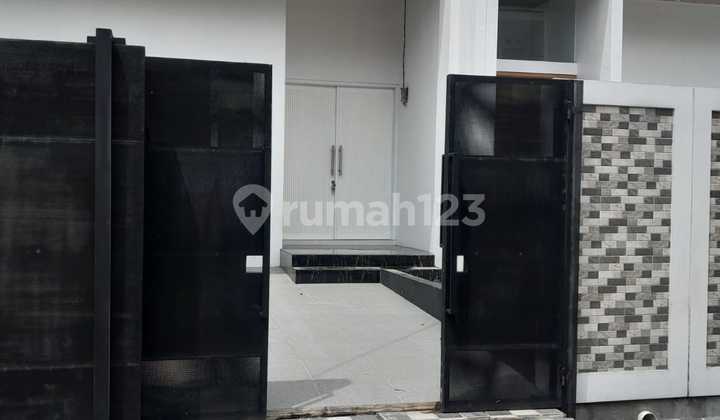 Rumah Eksklusif Taman Malaka Selatan – Aman, Strategis & Harga Terjangkau