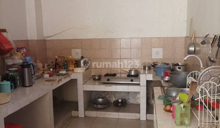 Rumah di Jl. Anggrek, Karet Kuningan