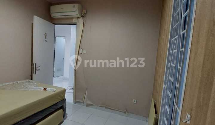 Disewakan rumah semi furnish di Amalfi Village, Gading Serpong  2