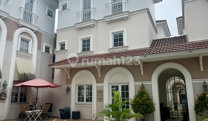 Dijual Rumah Cantik 3 Lantai di Cluster Alesha, Vanya Park, BSD 2