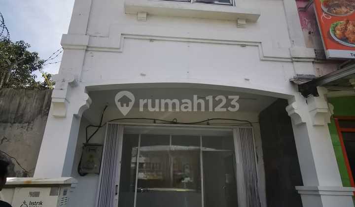 For Rent: Moderland Shop House Next to BPK Penabur Modernland For Rent: Moderland Shop House Next to BPK Penabur Modernland