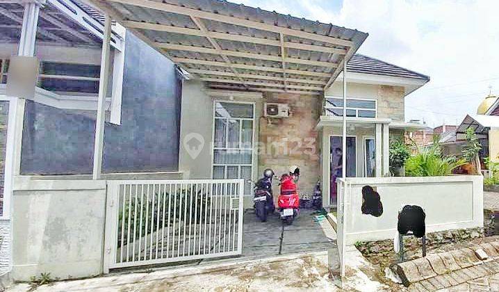 Rumah Modern Yang Nyaman Huni Di Tegal Besar 1