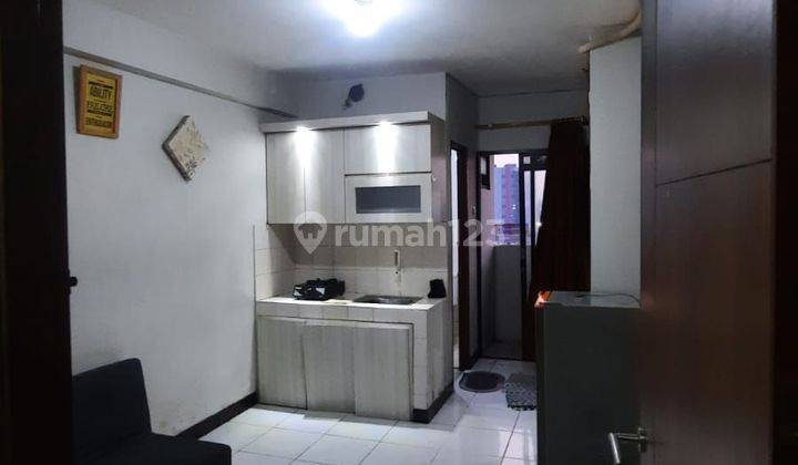 Di JUAL Apartemen  2 BR harga 1BR Betos Semi Furnished 1