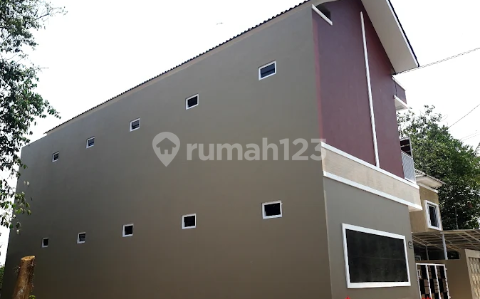 Cheap Sale of 10 Exclusive Boarding Rooms on Palagan Street Near Hyatt 2