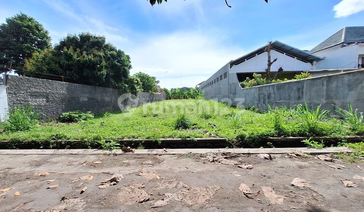 For Sale Land with SHM Certificate on Kabupaten Street, Near RSA UGM and UTY Campus For Sale Land with SHM Certificate on Kabupaten Street, Near RSA UGM and UTY Campus