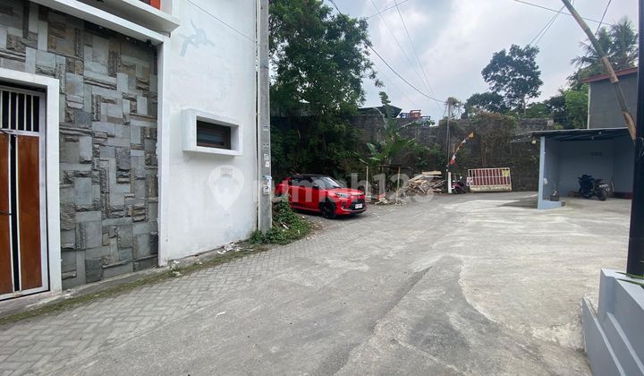 One Step to UII Campus Land Area Kost Jalan Kaliurang KM 14