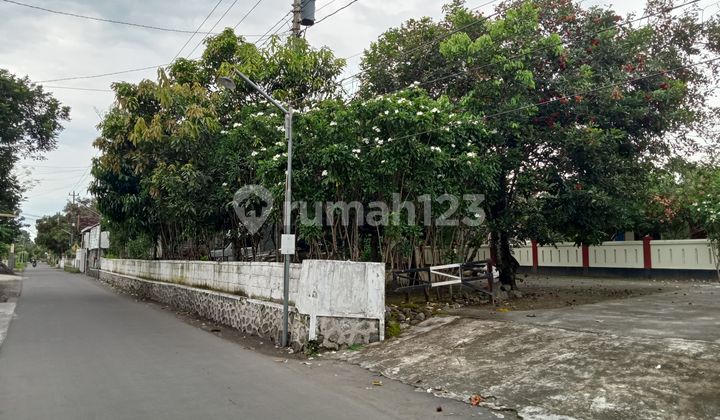 Good Investment in Residential Area SHM Land on Palagan Street Good Investment in Residential Area SHM Land on Palagan Street