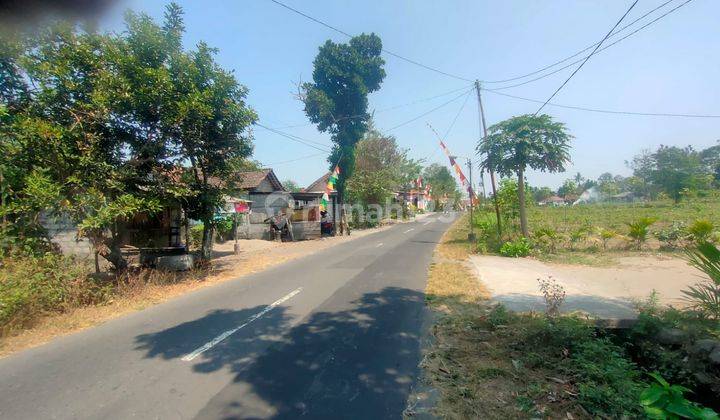 Pinggir Jalan Tanah SHM Timur Pasar Gentan Murah Cocok Usaha  2