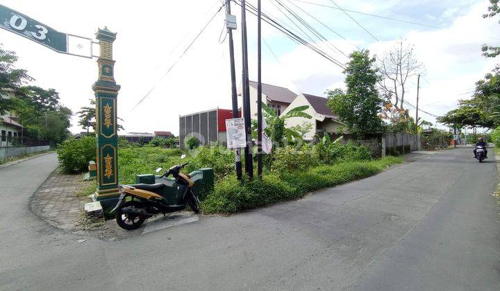 Tanah Premium Hook Pinggir Jalan Dekat Sanata Dharma Maguwoharjo 2