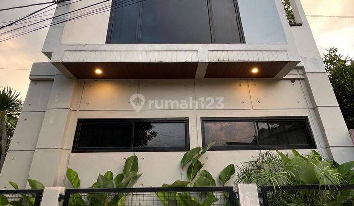 Rumah Siap Huni Semi Furnished 2 Lantai Dekat STIPRAM Banguntapan 2