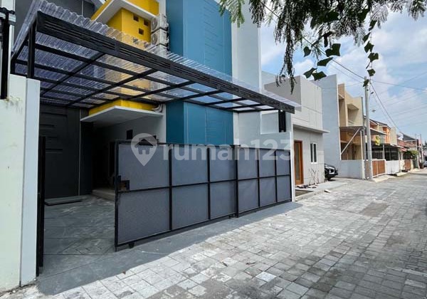 Dijual Kost Baru Dekat Ugm Full Furnished Area Plemburan 10 Kamar