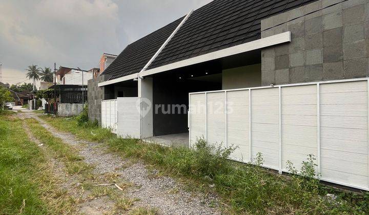 Nego Rumah Baru Dekat Kampus Uii Jalan Kaliurang 600 Jutaan  2