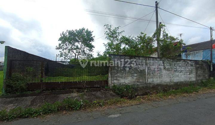 Luasan 1000 Tanah SHM Jalan Kapten Haryadi Strategis Jakal Km 9 2