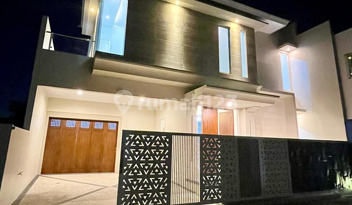 Rumah Baru Mewah 2 Lantai Strategis di Jalan Kabupaten Jambon