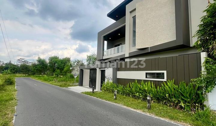 Jual Rumah Konsep Villa Dekat Uii Jalan Kaliurang KM 12 Ngaglik