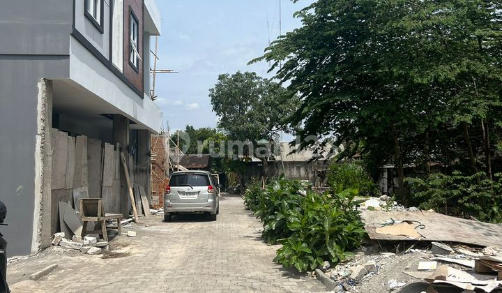 Land on Jalan Kaliurang Km 6, Behind KFC, Ideal Boarding House Near UGM Land on Jalan Kaliurang Km 6, Behind KFC, Ideal Boarding House Near UGM