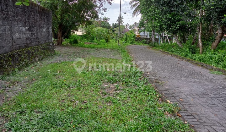 Affordable Plot of Land on Palagan Street Near Rejodani Market