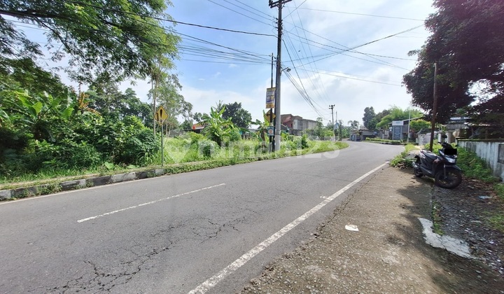 Land Beside Pringsewu Restaurant, Strategic Location, Magelang Road