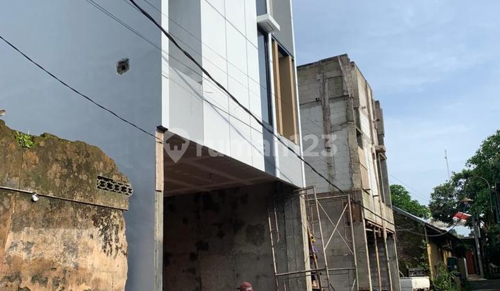 Strategis Dekat Uii Kost Eksklusif di Jalan Kaliurang KM 12 Strategis Dekat Uii Kost Eksklusif di Jalan Kaliurang KM 12