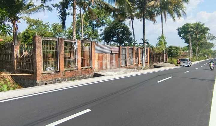 Strategis Pinggir Jalan Boyong Pakem Tanah Luas Bagus Villa