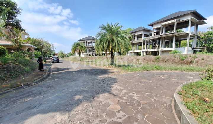 Termurah di Merapi View Jual Tanah dan Bangunan Dalam Perumahan