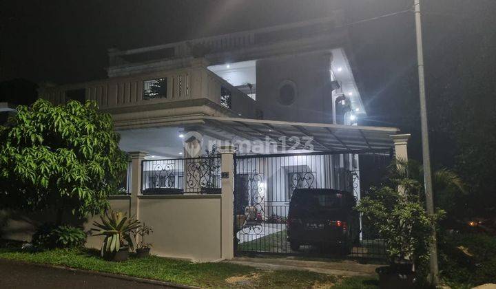 Rumah sewa minimalis modern dngan kolam renang siap huni, lingkungan asri hnya di Sentul City 1