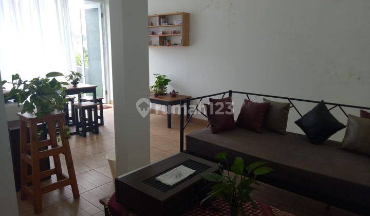 Rumah 3 Lantai Furnished di Ampera Buntu, Jakarta Selatan