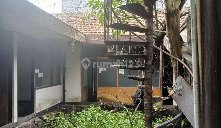 Rumah Tua Hitung Tanah Mainroad Cijagra 2