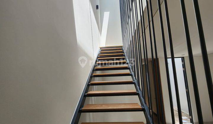 Rumah Baru Minimalis Mekar Wangi Mainroad 9