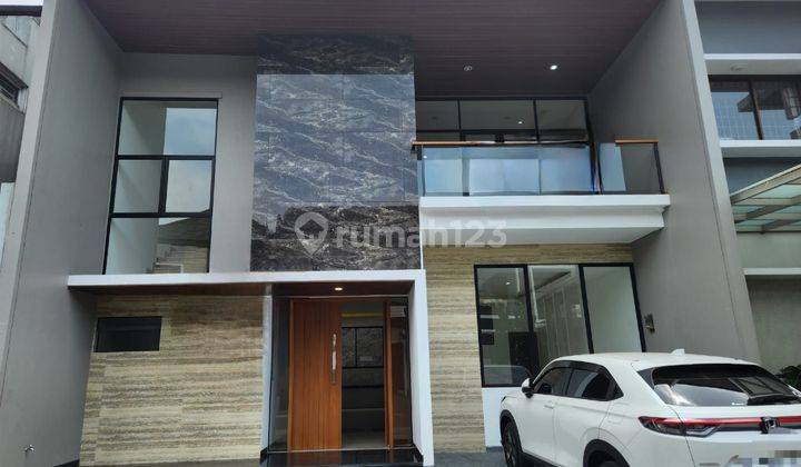 Rumah Baru Minimalis Singgasana Cluster Favourite 1