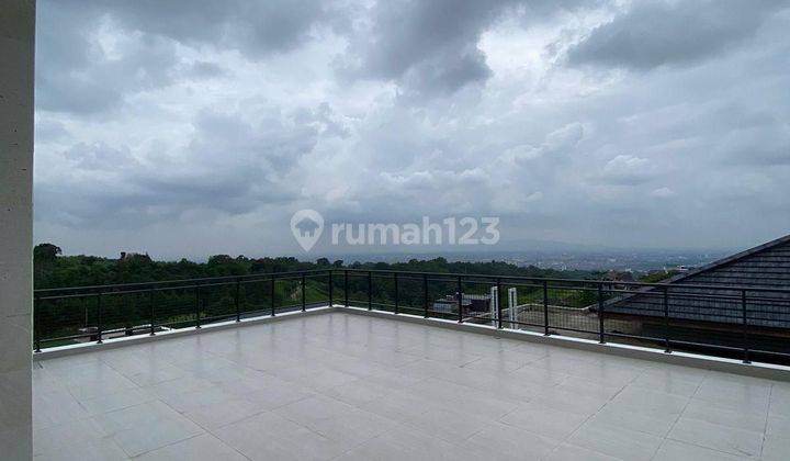 Rumah Resort Dago Pakar View Bandung 360 1