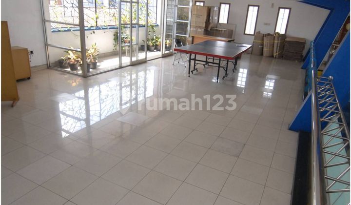 Mainroad Ciateul Building, Strategic Location, Suitable for Office / Showroom / Other Businesses Mainroad Ciateul Building, Strategic Location, Suitable for Office / Showroom / Other Businesses