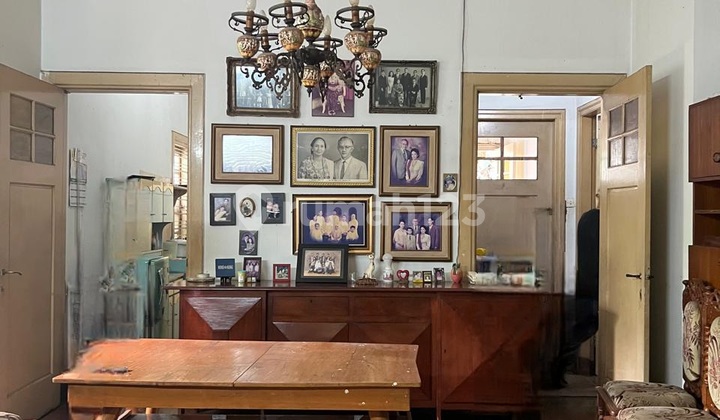 Strategic Main Road House, Wings of Freedom, Suitable for Cafe, Office, Clinic and Other Businesses