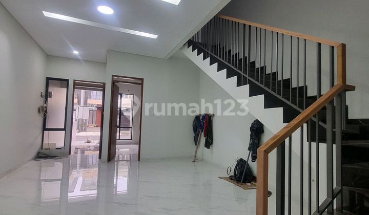 Rumah Baru Mekar Wangi Cluster 2 Lantai