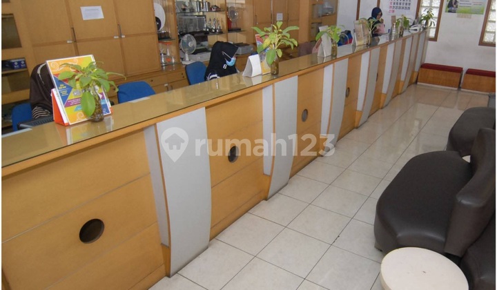 Mainroad Ciateul Building, Strategic Location, Suitable for Office / Showroom / Other Businesses Mainroad Ciateul Building, Strategic Location, Suitable for Office / Showroom / Other Businesses