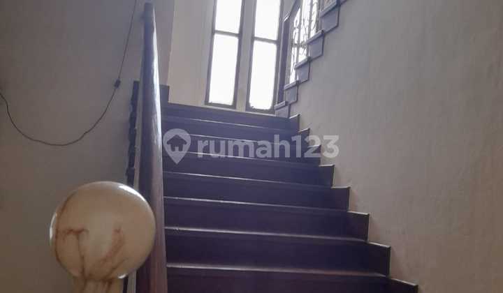 Rumah Mainroad Wastukencana Terawat Siap Huni Bukan Heritage 2