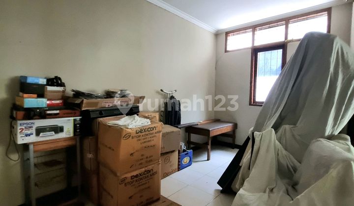 Rumah Singgasana 1.5 Lantai Cluster Nyaman 2