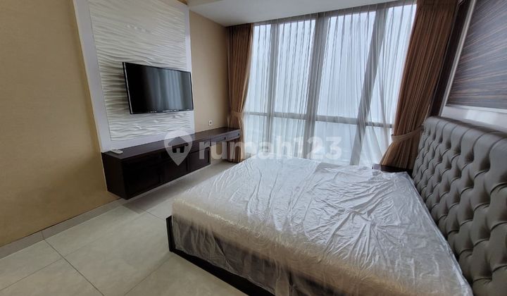 For Rent Taman Anggrek Residence Condominium 3+1 Bedroom
