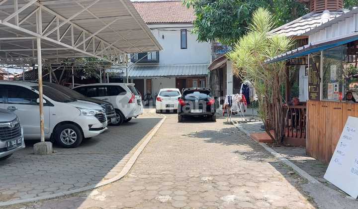 Rumah Di Jl Jatihandap Cicaheum Cocok Untuk Garasi Mobil Sewaan 1