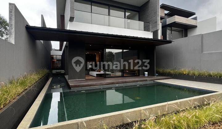 Rumah KBP - Kota Baru Parahyangan Bandung Modern Infinite Pool  2