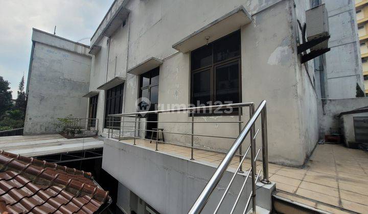 Ruang Usaha Dan Rumah Sangat Strategis di Surya Sumantri, Bandung 7