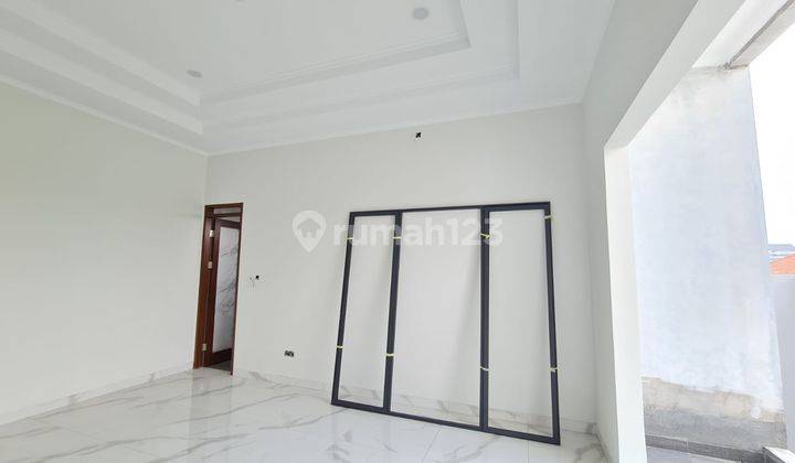 Rumah Baru Minimalis, Modern di Cluster Batununggal Bandung 2