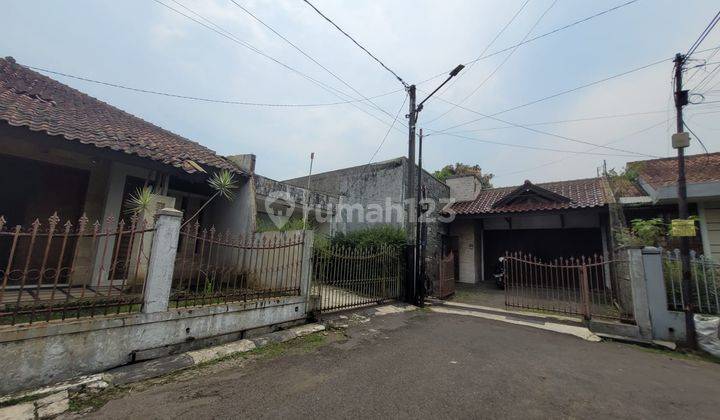 Rumah Hitung Tanah Lokasi Strategis di Jl. Kembar Bandung 1