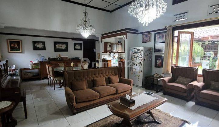 Rumah Atau Ruang Usaha Sangat Strategis di Sayap Dago Bandung 1