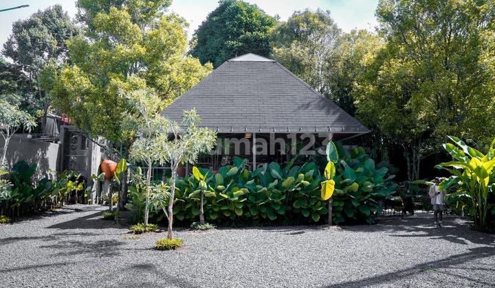 Dijual Ruang Usaha Strategis di Dago Pakar Bandung – Tanah Luas 2.830 m², Air Pegunungan, Lokasi Eksklusif! Dijual Ruang Usaha Strategis di Dago Pakar Bandung – Tanah Luas 2.830 m², Air Pegunungan, Lokasi Eksklusif!