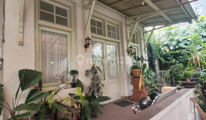 Jual Rumah Hitung Tanah Saja Mainroad Cihampelas Bandung 1