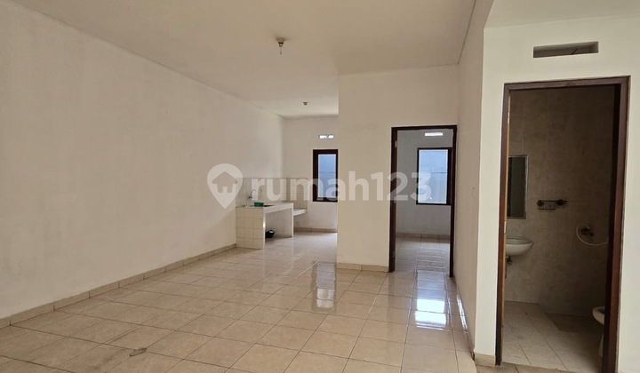 For Sale Well-Maintained House Under 2 Billion, Mekarwangi, Bandung City. 2